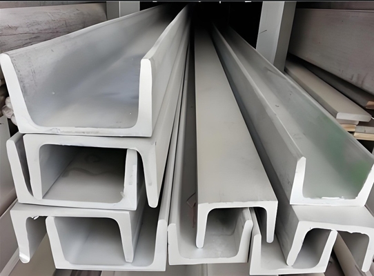 Budowa kanału U z obrzeżami Aluminiowy kanał U/Stałowy kanał C z usługą przebijania