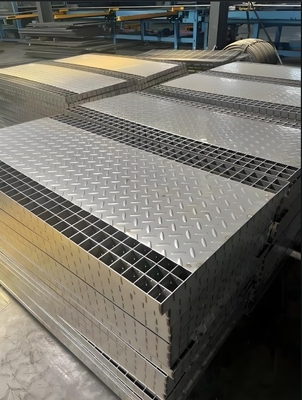 Zestaw zestawów metalowych spawanych ze stali nierdzewnej do produkcji ropy naftowej i gazu