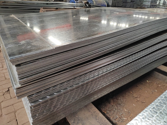 5.75*1500mm Słodzenie Galwanizowana blacha stalowa do powłoki budowlanej Z41-Z60 Dostosowywalna